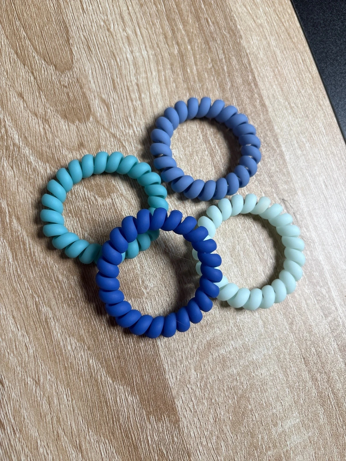 Chouchou élastique bracelet pour cheveux